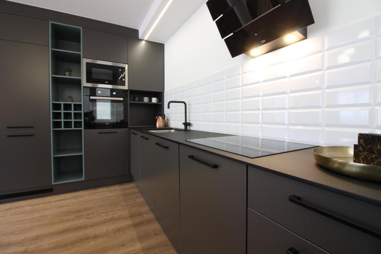 Meeting Point Apartment Сараево Экстерьер фото